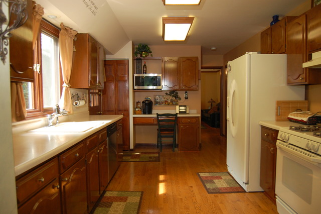 246 Cheviot Dr, Bartlett, IL 60103 photo 4