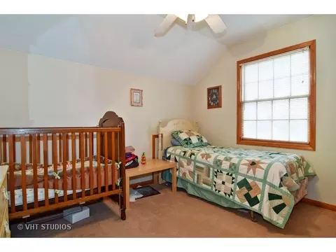 3 N700 Broadview Ave, Addison, IL 60101 photo 11
