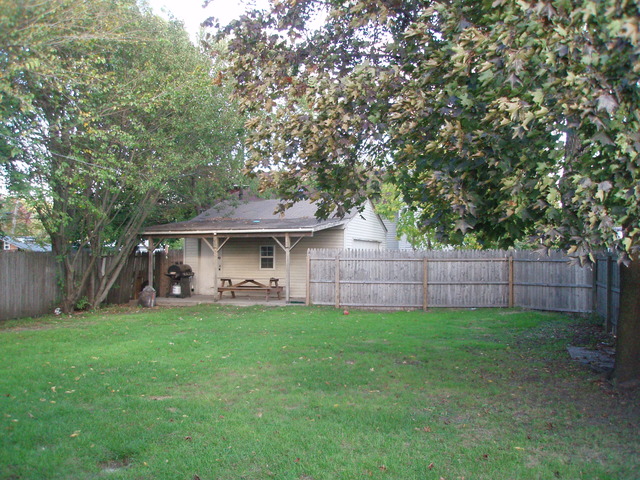 4307 Lawndale Ave, Lyons, IL 60534 photo 9