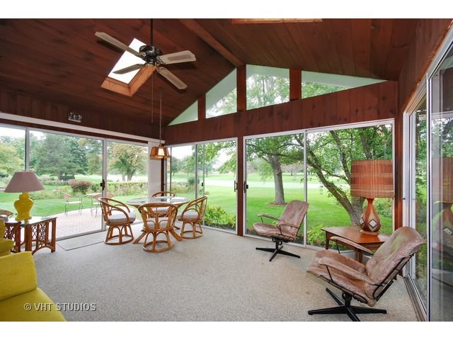 633 Burning Tree Ln, Naperville, IL 60563 photo 10