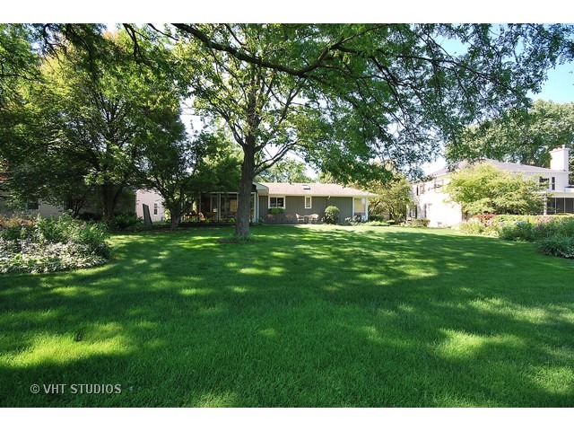 633 Burning Tree Ln, Naperville, IL 60563 photo 16