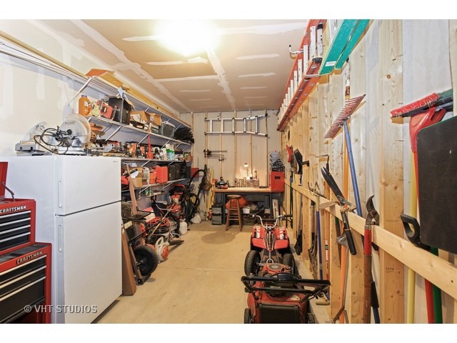 4130 Blake Ln, Glenview, IL 60026 photo 23