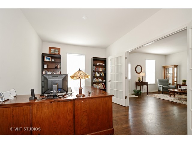 4130 Blake Ln, Glenview, IL 60026 photo 8