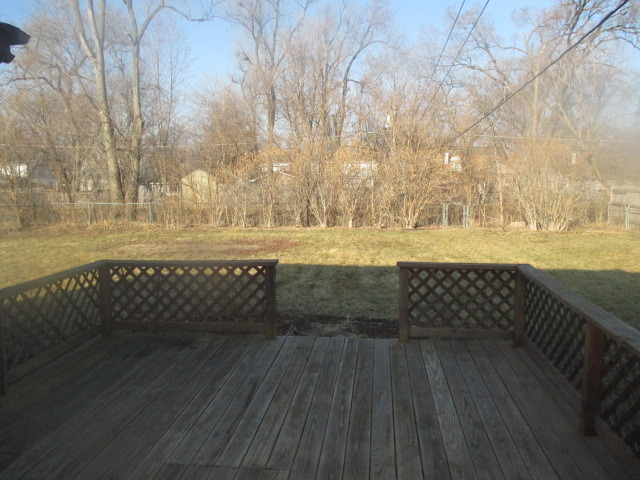 2318 Ruby St, Melrose Park, IL 60164 photo 4