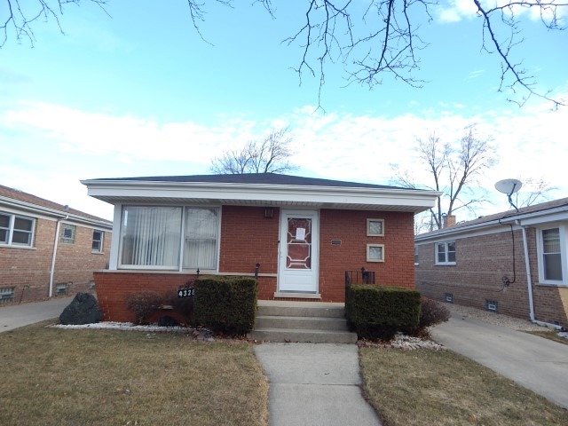 4328 W 78th St, Chicago, IL 60652 photo 2