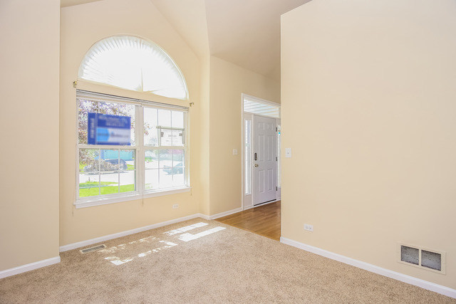 25460 W Gateway Cir, Plainfield, IL 60585 photo 19