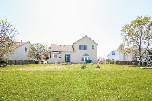 25460 W Gateway Cir, Plainfield, IL 60585 photo 4