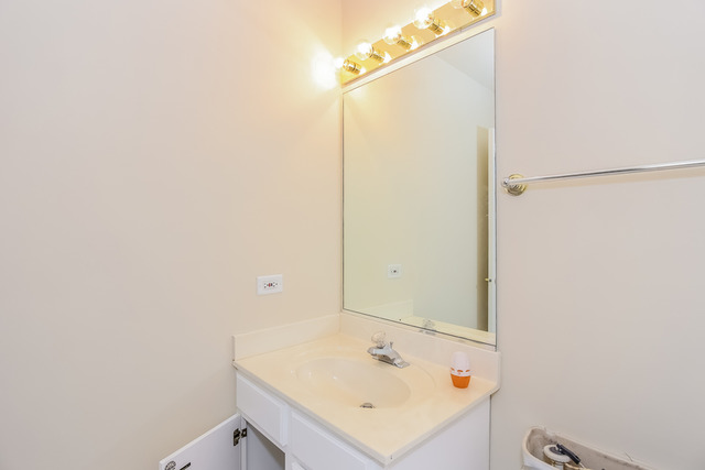25460 W Gateway Cir, Plainfield, IL 60585 photo 9