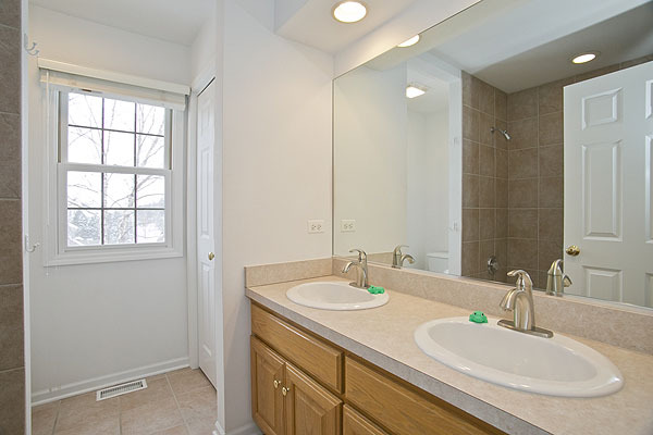 3640 White Eagle Dr, Naperville, IL 60564 photo 19