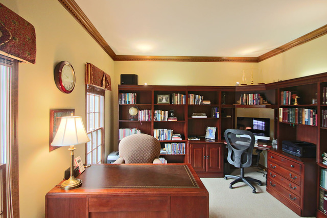 1534 Falcon Dr, Wheaton, IL 60187 photo 11