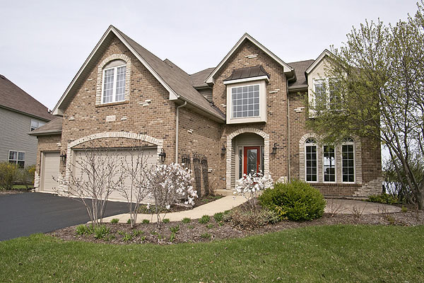 26636 Lindengate Cir, Plainfield, IL 60585 photo 1