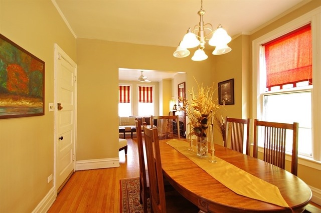 1933 W Grace St, Chicago, IL 60613 photo 3