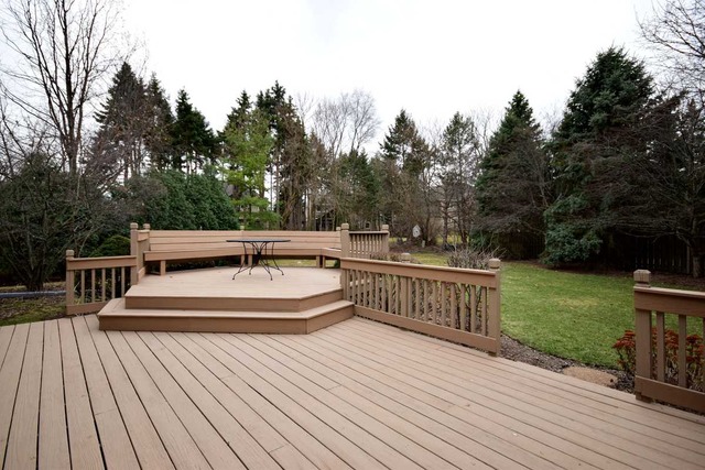 606 Robin Ct, Roselle, IL 60172 photo 21