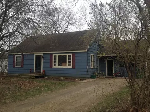 168 Grant St, Seneca, IL 61360 photo 3