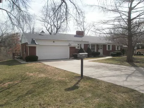 1316 Centennial Dr, Peru, IL 61354 photo 20