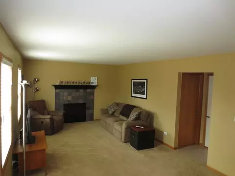 2311 Caton Cor, Plainfield, IL 60586 photo 9