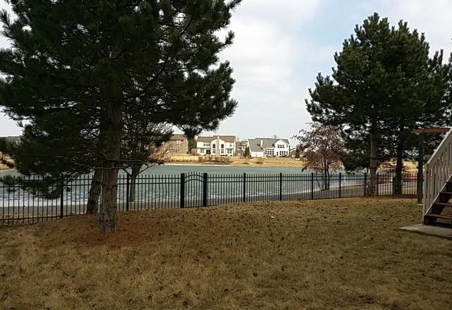 4451 Whitehall Ln, Algonquin, IL 60102 photo 3