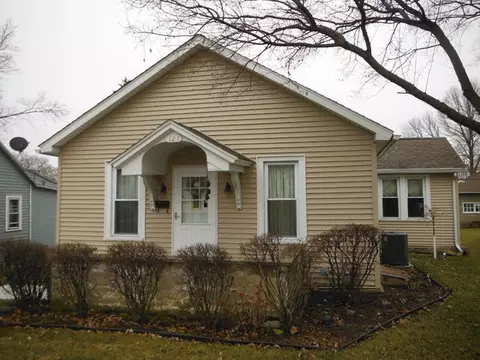 121 E 6th St, Spring Valley, IL 61362 photo 15