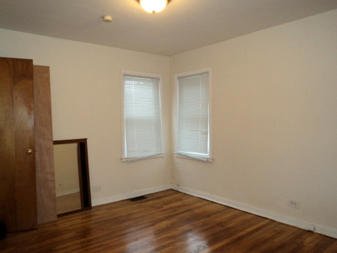 2017 Grey Ave, Evanston, IL 60201 photo 4