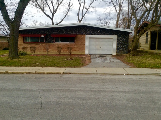 126 Algonquin St, Park Forest, IL 60466 photo 1