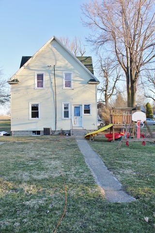 606 N 3rd St, Donovan, IL 60931 photo 24