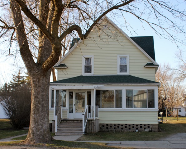 606 N 3rd St, Donovan, IL 60931 photo 1