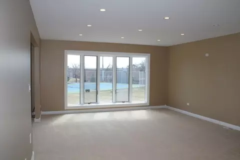 35 W017 Frontenac Dr, Dundee, IL 60118 photo 8