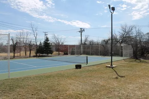 35 W017 Frontenac Dr, Dundee, IL 60118 photo 15