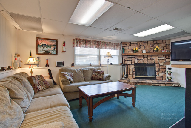 1217 W Circle Ct, Mchenry, IL 60051 photo 14