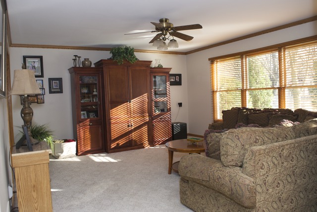 4703 Colony Ct, Mchenry, IL 60050 photo 8