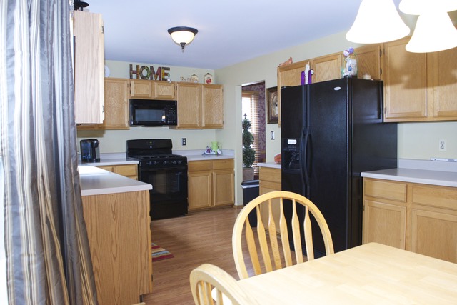 4703 Colony Ct, Mchenry, IL 60050 photo 7