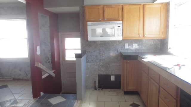 1199 Mohawk Dr, Elgin, IL 60120 photo 4