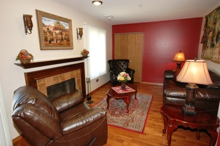 33 Creekside Cir #D, Elgin, IL 60123 photo 7