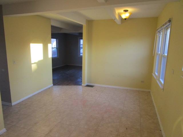 787 Stewart Ave, Elgin, IL 60120 photo 11