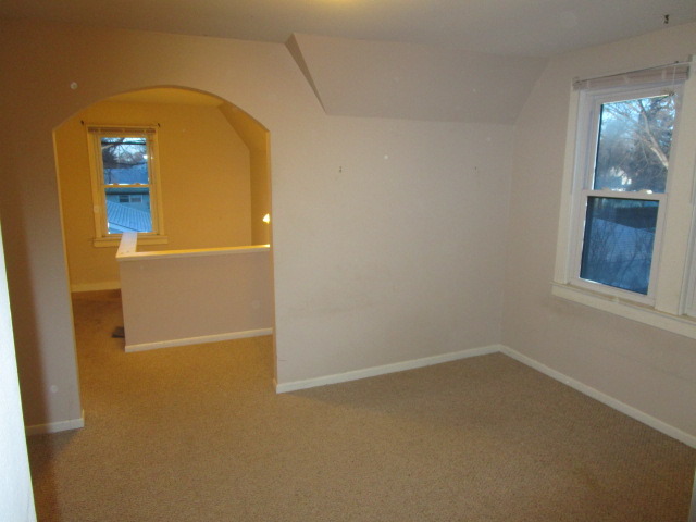 787 Stewart Ave, Elgin, IL 60120 photo 14