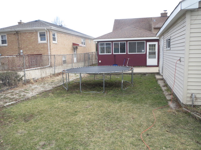 8110 45th Pl, Lyons, IL 60534 photo 18