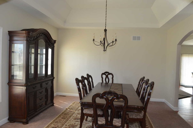 1334 Turfway Ln, Bartlett, IL 60103 photo 4