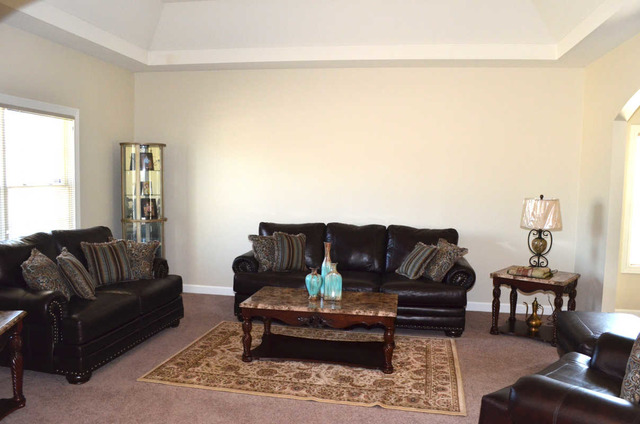 1334 Turfway Ln, Bartlett, IL 60103 photo 3