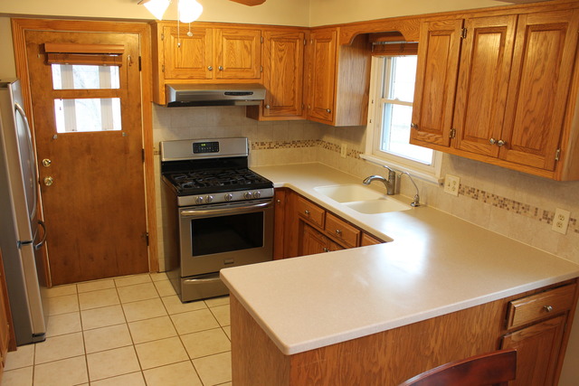 550 E Division St, Lockport, IL 60441 photo 10