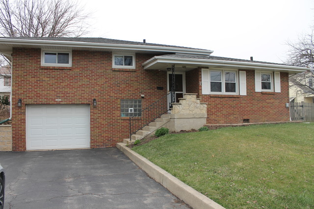 550 E Division St, Lockport, IL 60441 photo 24