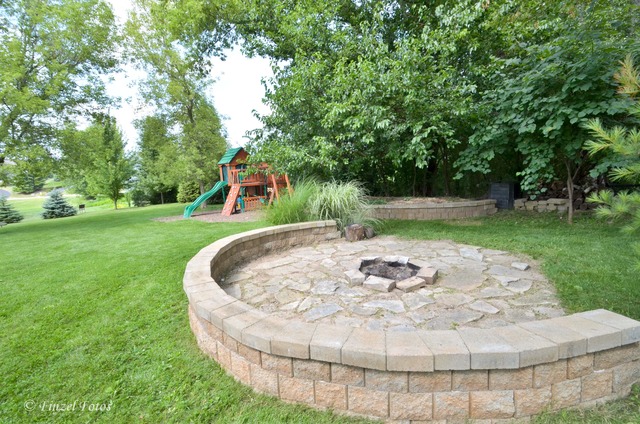 912 Silver Glen Rd, Mchenry, IL 60050 photo 22