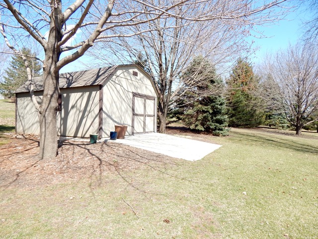 4456 Montclair Rd, Roscoe, IL 61073 photo 22