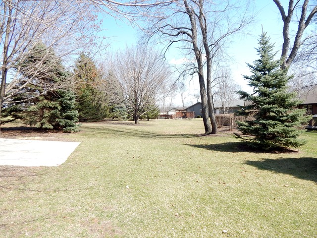 4456 Montclair Rd, Roscoe, IL 61073 photo 23