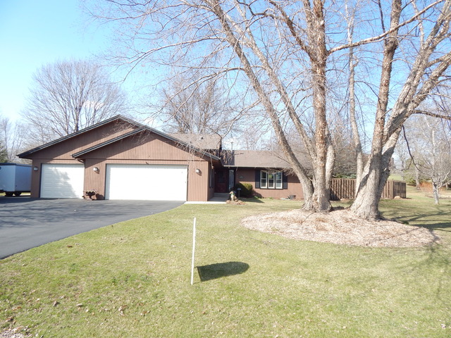 4456 Montclair Rd, Roscoe, IL 61073 photo 1