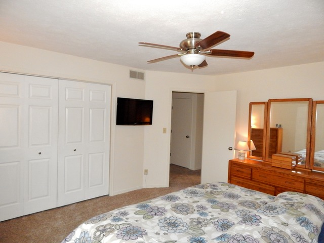 4456 Montclair Rd, Roscoe, IL 61073 photo 15