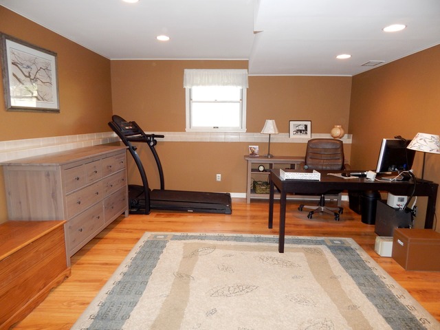4456 Montclair Rd, Roscoe, IL 61073 photo 13