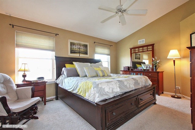 125 Lemans Dr, Wheeling, IL 60090 photo 6