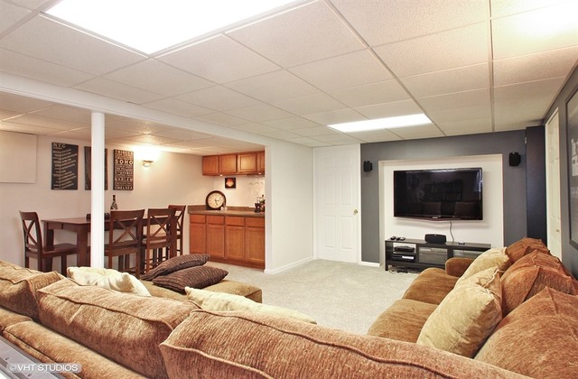 125 Lemans Dr, Wheeling, IL 60090 photo 11