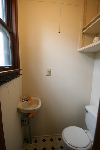 515 Forest Ave, Aurora, IL 60505 photo 6