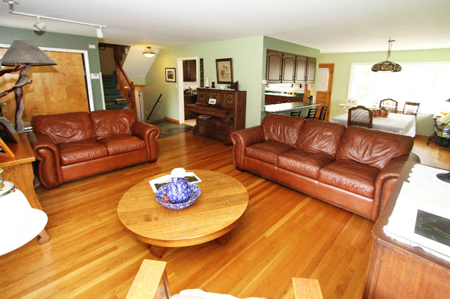 2136 Glencoe St, Wheaton, IL 60187 photo 4